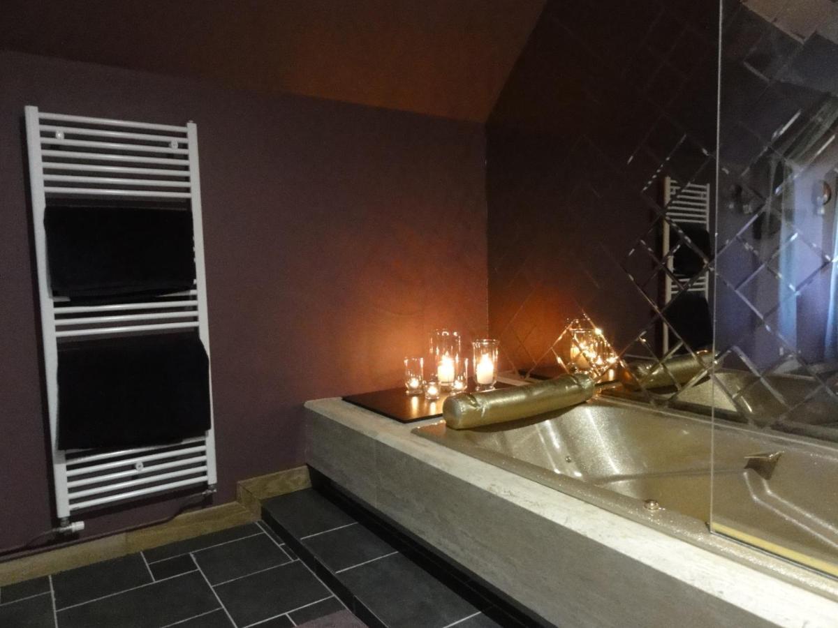 Le Manoir Des Tuileries Bed & Breakfast Rouffilhac Dış mekan fotoğraf